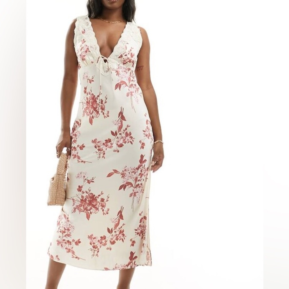 Abercrombie & Fitch Floral Midi Dress